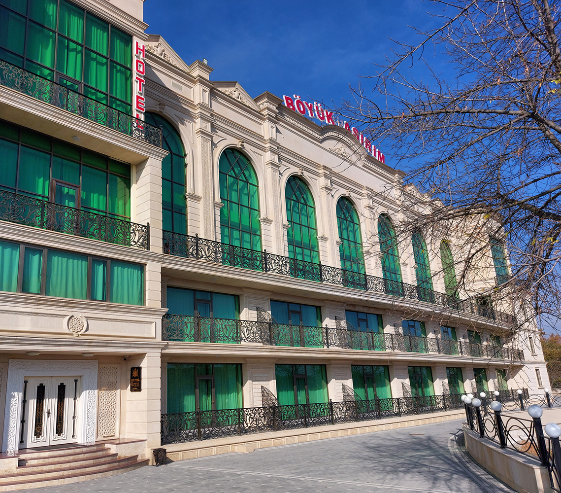 Böyük Aşırım Otel Gəncə