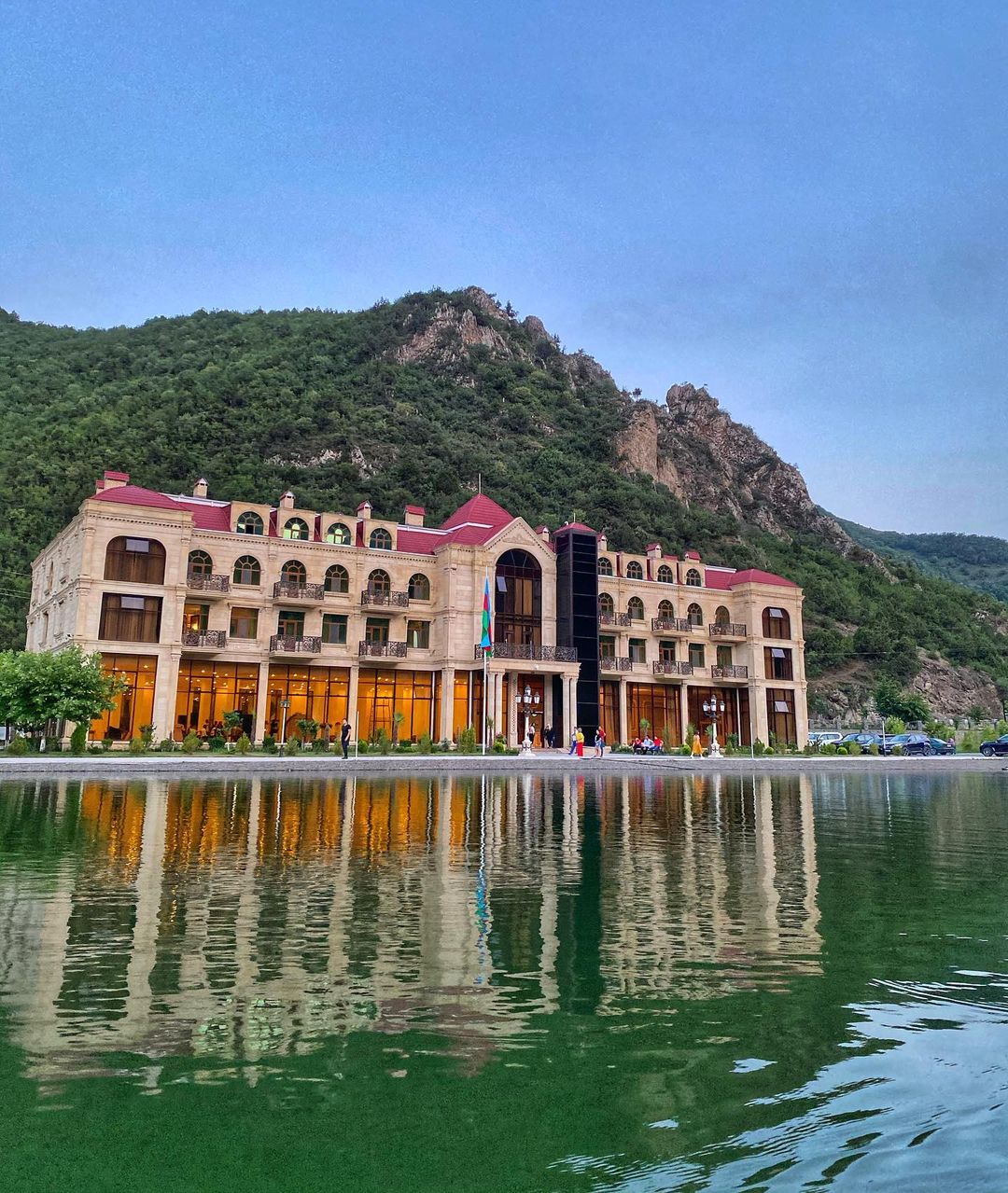 Suyun Səsi Ailəvi İstirahət Mərkəzi