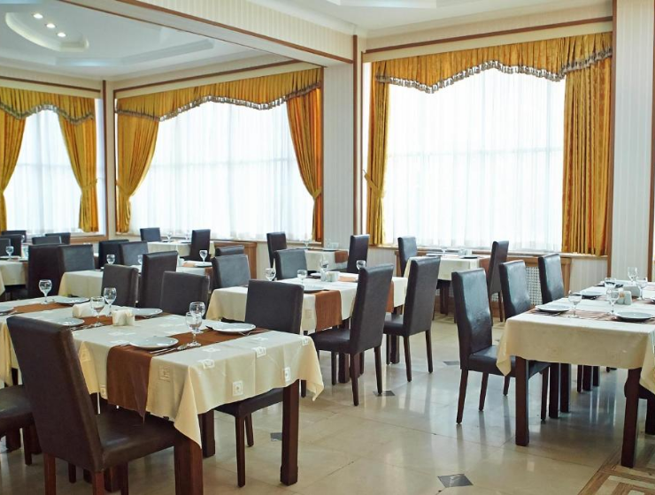 Grand Nakhchivan Hotel